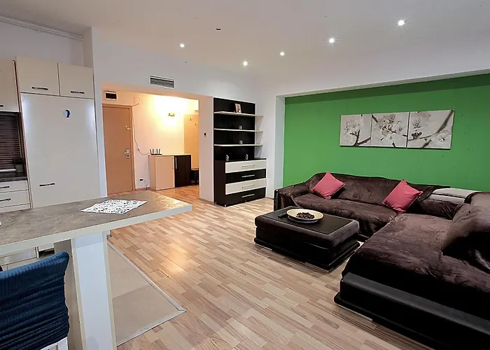 Cataleya Suites Aparthotel
