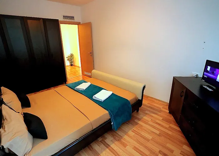 Cataleya Suites Aparthotel